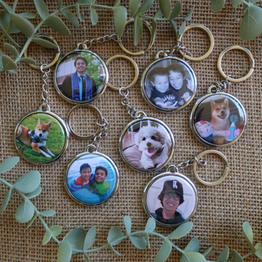 1.5" Round Custom Photo Keychains (Set of 12)